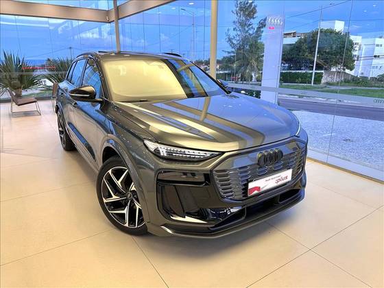 AUDI Q6 E-TRON 100 KW ELÉTRICO PERFORMANCE BLACK QUATTRO